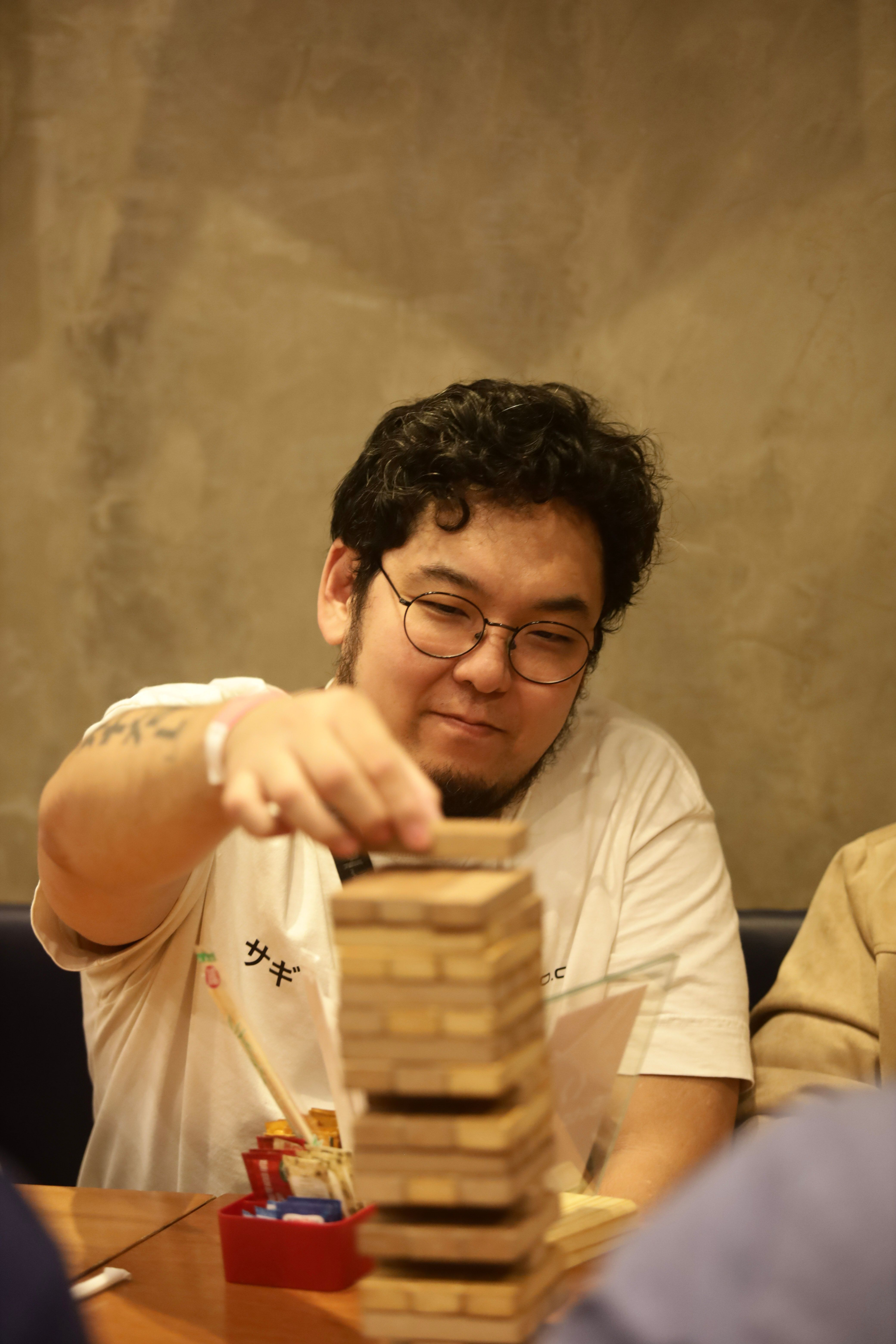 Roger_secondary_picture